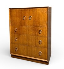 WHITE AND NEWTON OAK CHEST OF